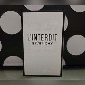 10/$25✨️Givenchy L'interdit EDP✨️